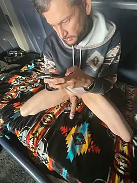 Snapshot of SexyJesz chatting on 01/05/25, 04:06 SexyJesz online show from 01/05/25, 04:06