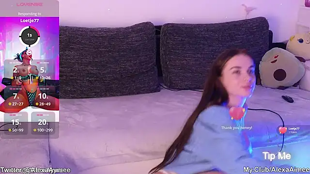 Snapshot of AlexaAimee chatting on 12/18/25, 08:12 AlexaAimee online show from 12/18/25, 08:12