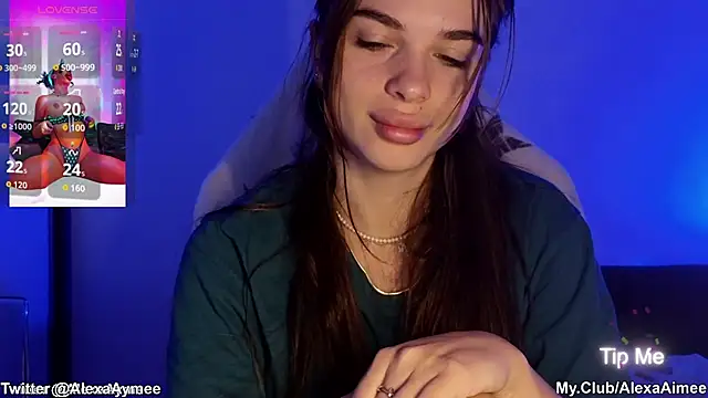 Snapshot of AlexaAimee chatting on 11/16/25, 11:08 AlexaAimee online show from 11/16/25, 11:08