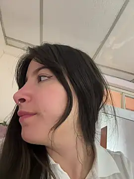 Snapshot of annaharper- chatting on 12/14/24, 06:46 annaharper- online show from 12/14/24, 06:46