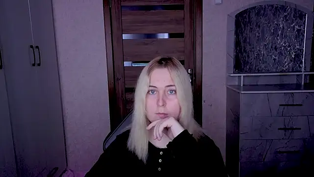 Kristy-Max online show from 04/22/26, 08:15