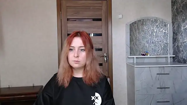 Kristy-Max online show from 09/23/25, 10:44