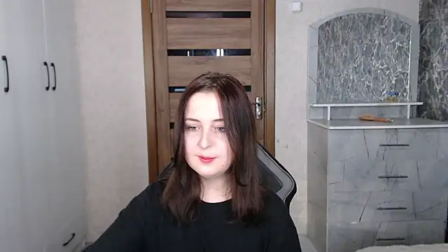 Kristy-Max online show from 11/12/25, 09:02