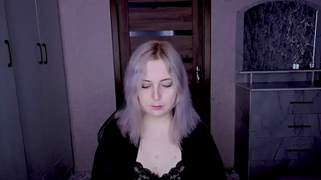 Kristy-Max online show from 03/09/26, 09:18