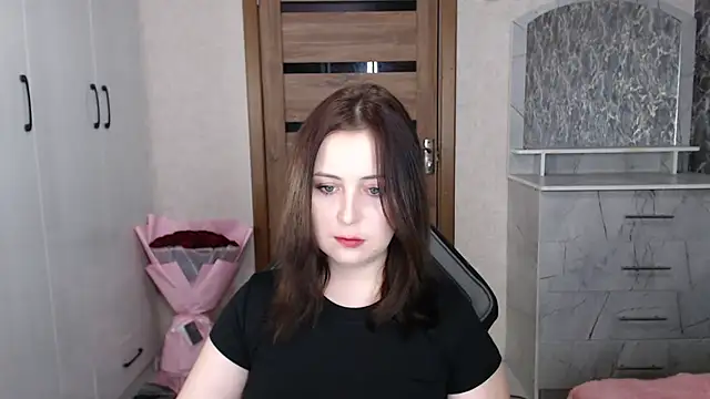 Kristy-Max online show from 11/08/25, 09:40