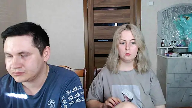 Kristy-Max online show from 03/19/25, 06:03