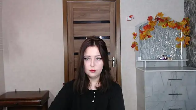 Kristy-Max online show from 10/16/25, 06:10