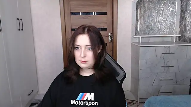 Kristy-Max online show from 11/01/25, 10:42