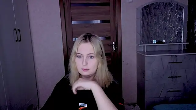 Kristy-Max online show from 02/22/26, 10:55