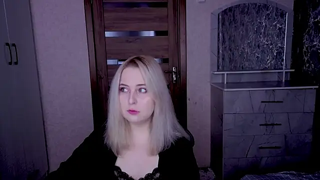 Kristy-Max online show from 04/12/26, 09:07