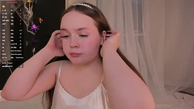 SunnyRisha online show from 11/01/25, 05:25