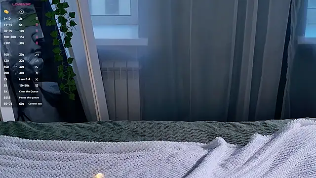 SunnyRisha online show from 09/30/25, 05:02