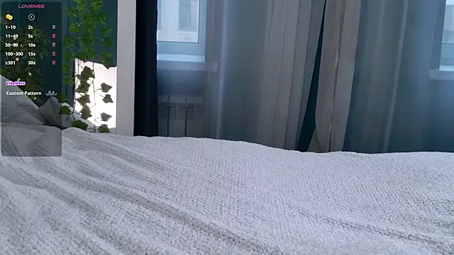 SunnyRisha online show from 09/20/25, 05:23