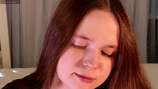 SunnyRisha online show from 10/25/25, 05:06