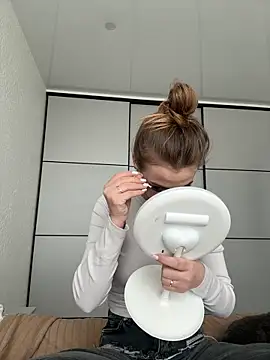 CherieDane online show from 03/29/26, 10:06