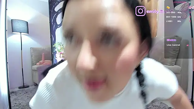 Snapshot of _EmilyJireh_ chatting on 06/01/26, 07:24 EmilyJireh online show from 06/01/26, 07:24