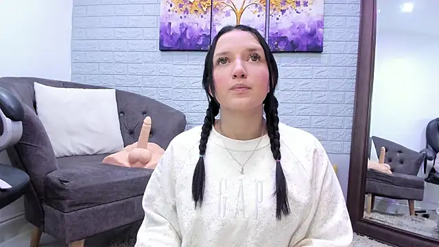  EmilyJireh  online show from 01/12/26, 05:42