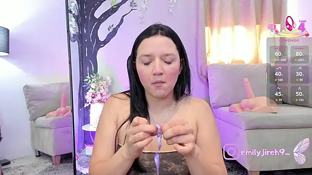  EmilyJireh  online show from 01/13/26, 07:40