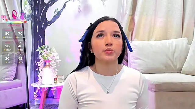 Snapshot of _EmilyJireh_ chatting on 04/19/26, 11:55 EmilyJireh online show from 04/19/26, 11:55