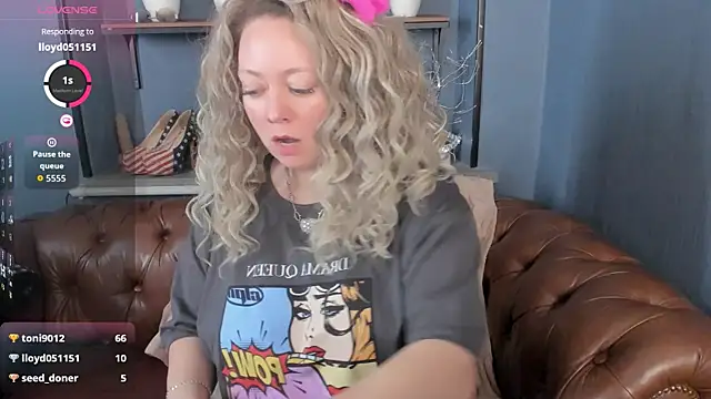 JesiaFoxi online show from 05/18/26, 01:05