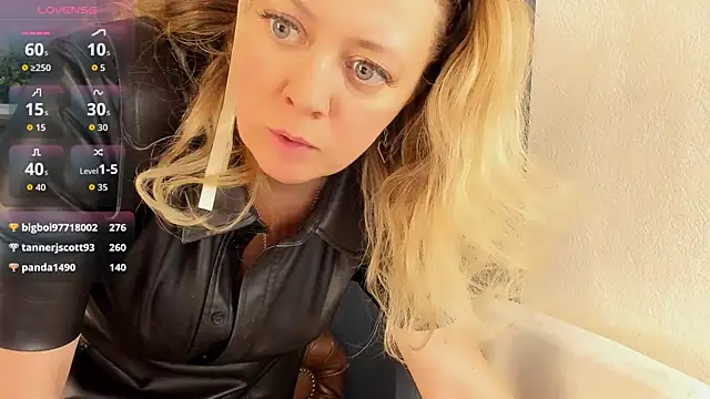 JesiaFoxi online show from 12/13/25, 08:04