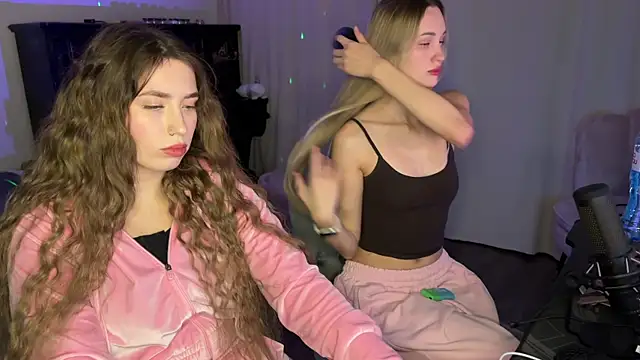 urmissalice online show from 10/04/25, 04:19