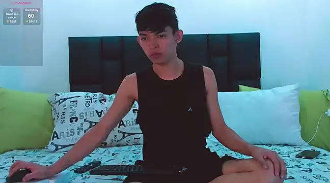 Tonny twink  online show from 01/31/25, 04:58