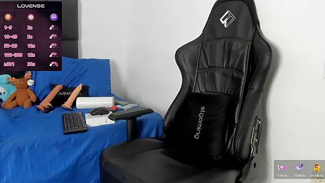 Tonny twink  online show from 02/15/26, 02:01