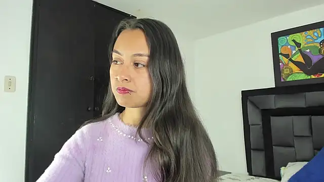 Snapshot of tatiana_valencia chatting on 02/24/25, 12:05 tatiana valencia online show from 02/24/25, 12:05