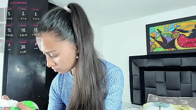 Snapshot of tatiana_valencia chatting on 02/26/25, 03:32 tatiana valencia online show from 02/26/25, 03:32