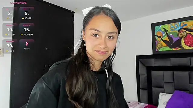 Snapshot of tatiana_valencia chatting on 02/14/25, 06:40 tatiana valencia online show from 02/14/25, 06:40