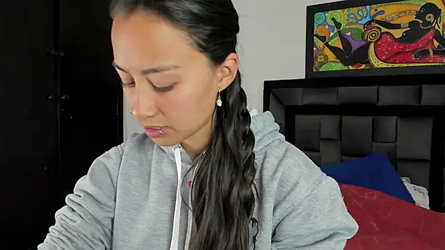 Snapshot of tatiana_valencia chatting on 03/04/25, 03:37 tatiana valencia online show from 03/04/25, 03:37