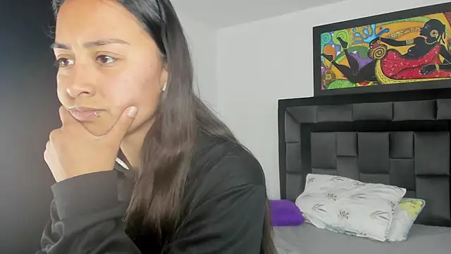 Snapshot of tatiana_valencia chatting on 02/11/25, 03:18 tatiana valencia online show from 02/11/25, 03:18