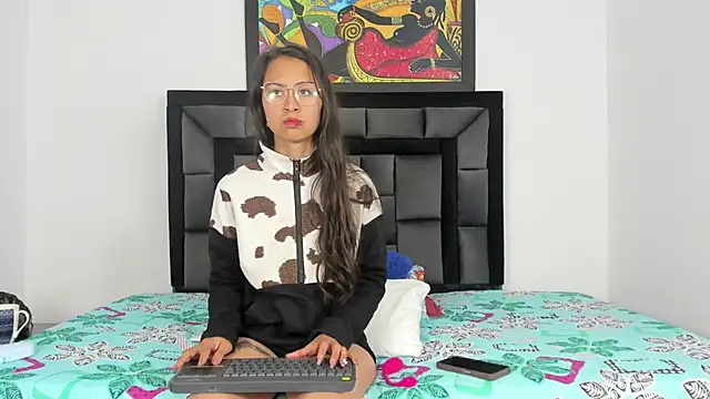 Snapshot of tatiana_valencia chatting on 03/15/25, 12:13 tatiana valencia online show from 03/15/25, 12:13