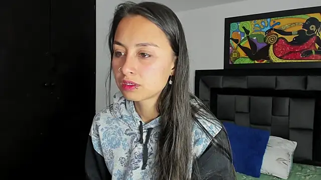 Snapshot of tatiana_valencia chatting on 02/28/25, 12:31 tatiana valencia online show from 02/28/25, 12:31