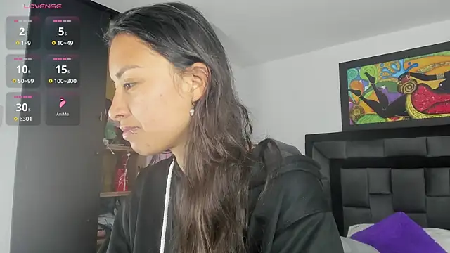 Snapshot of tatiana_valencia chatting on 02/11/25, 12:15 tatiana valencia online show from 02/11/25, 12:15