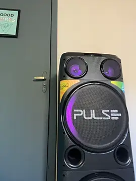 xMirana  online show from 11/02/25, 10:31