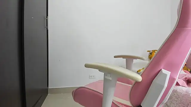 saori 9b online show from 03/21/25, 07:46