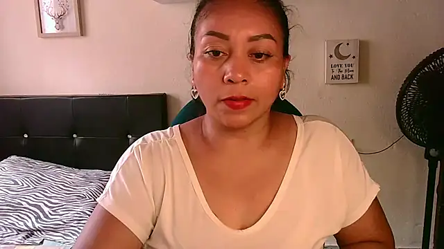 zaray bella online show from 05/17/26, 08:09