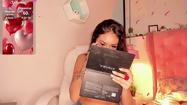 Giovanna oliveira online show from 02/20/25, 04:28