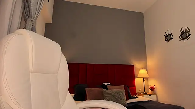 Giovanna oliveira online show from 10/27/25, 05:52