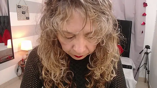 Afrodita sg online show from 04/18/26, 01:57