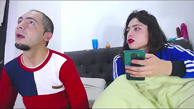Snapshot of sofya-n-andy chatting on 09/13/25, 06:57 sofya-n-andy online show from 09/13/25, 06:57