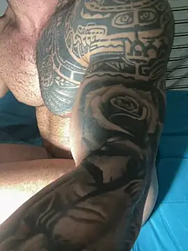 Snapshot of moody1996- chatting on 03/05/25, 03:51 moody1996- online show from 03/05/25, 03:51