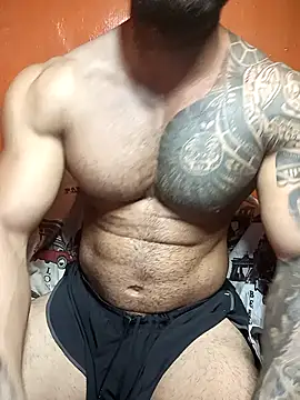 moody1996- online show from 11/27/25, 01:39