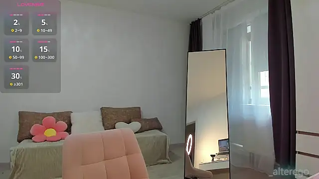  cometoseeme  online show from 05/13/26, 03:52