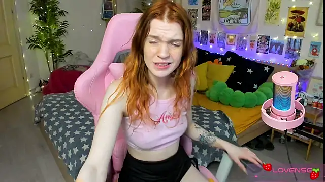 Sunny Elly online show from 04/07/26, 06:26