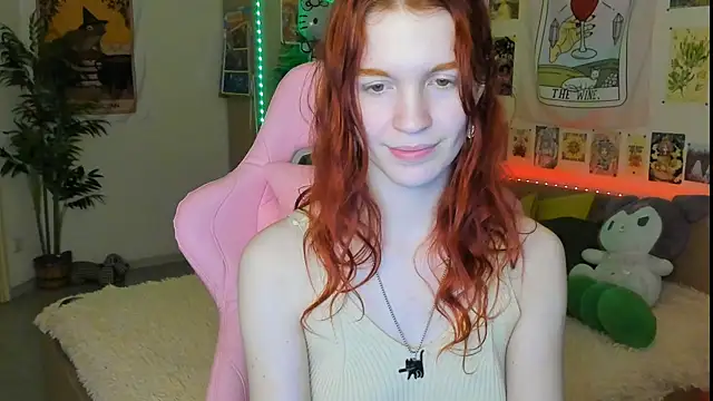 Sunny Elly online show from 03/06/25, 11:58