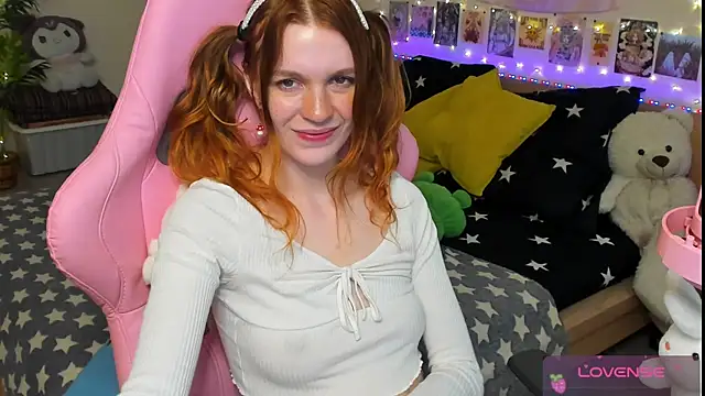 Snapshot of Sunny_Elly chatting on 04/23/26, 12:29 Sunny Elly online show from 04/23/26, 12:29
