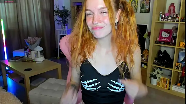 Sunny Elly online show from 09/25/25, 07:03